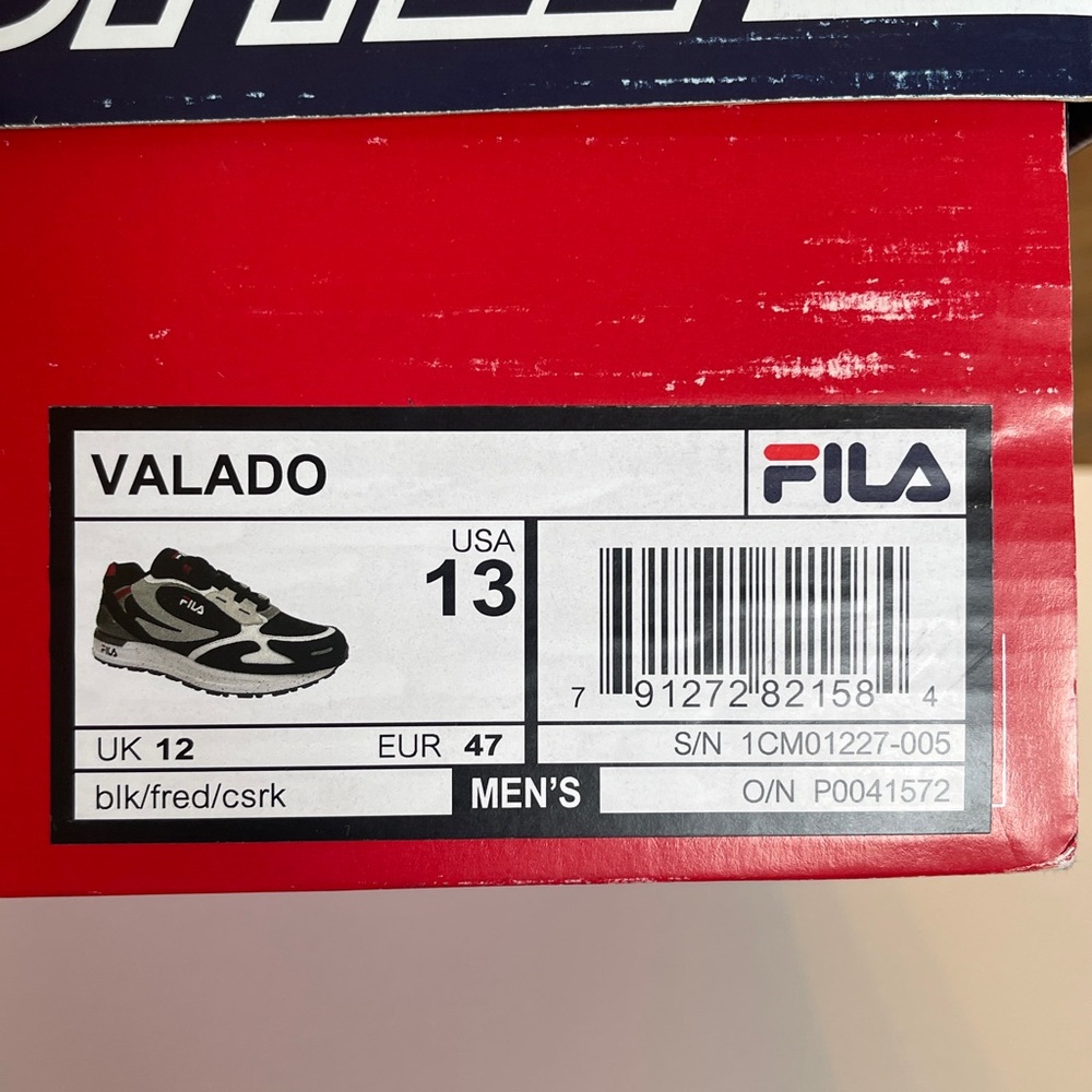 NIB FILA VALADO MENS BLACK RED GRAY CASUAL LIFESTYLE SNEAKER SIZE 13 - Picture 13 of 13